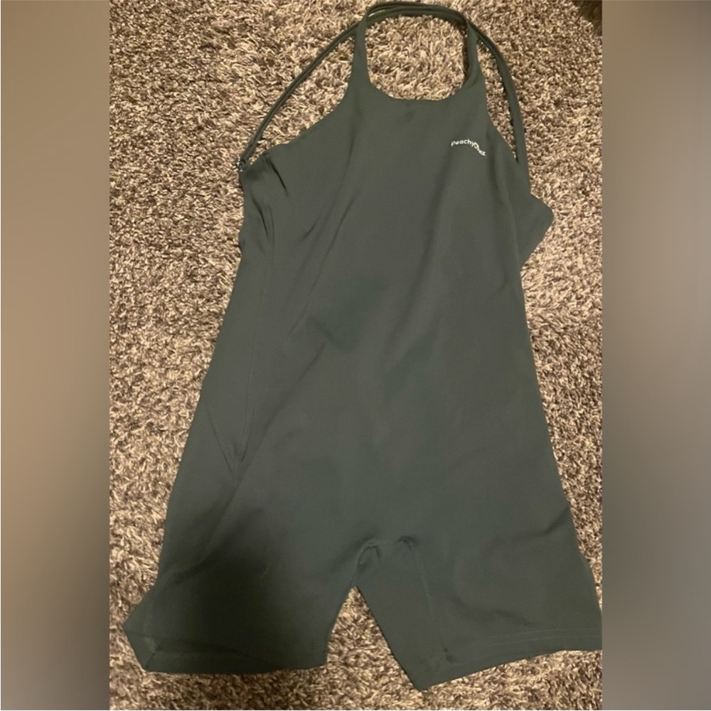Stylish 4 Bodysuits - Picture 2 of 4
